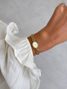 Seiko Vintage Gold-Tone Textured Oval Bracelet Watch